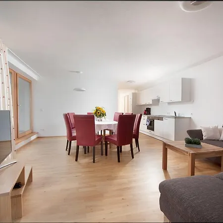 Martinshof * Sankt Johann in Tirol